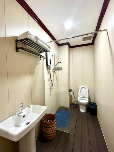 Ένα μπάνιο στο 帕拉花园酒店 Pala garden hotel