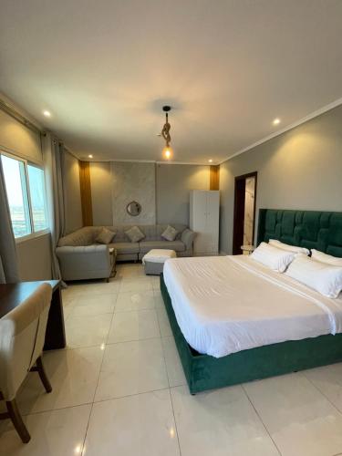 Royal Pearl Sea View فيلا اللؤلؤة الملكية اطلالة بحرية