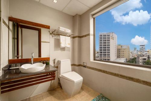 Bilik mandi di A9 Beach Hotel Da Nang