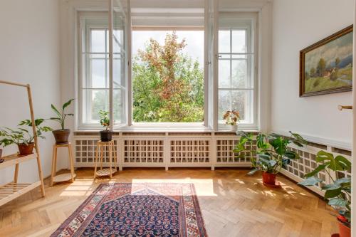 Large Garden Villa Suite Business-Leisure-Sports