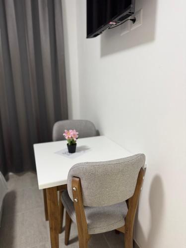 Aerostay Hotelにあるテレビまたはエンターテインメントセンター