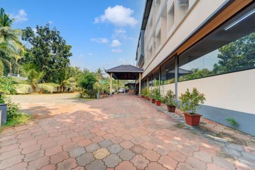 Κήπος έξω από το Super Hotel O Thrissur Near Thrissur Medical College