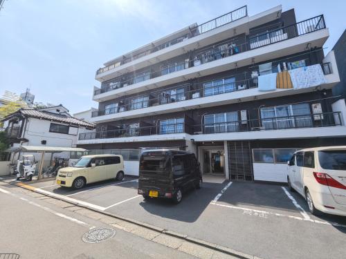Free parking Shiinamachi Station 10 min walk Convenient transportation One stop direct to Ikebukuro