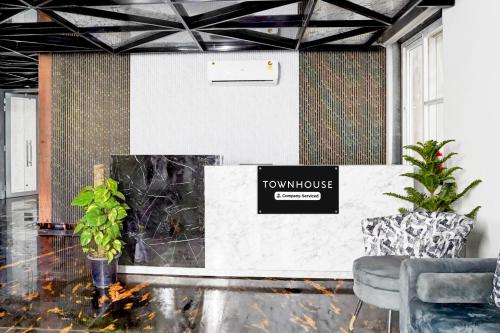 Ο χώρος του λόμπι ή της ρεσεψιόν στο Super Townhouse Sector 93 Noida Expressway