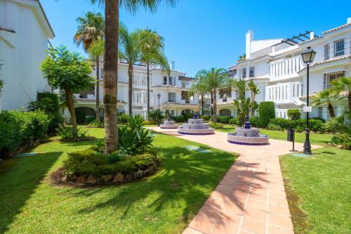 Luméa del Sol, Naranjos, Marbella