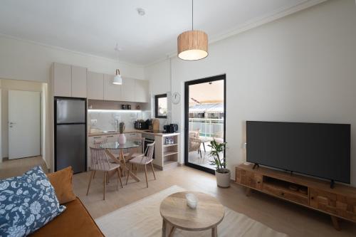 1BR Cozy Apt Near Metro with Huge Balcony &City View