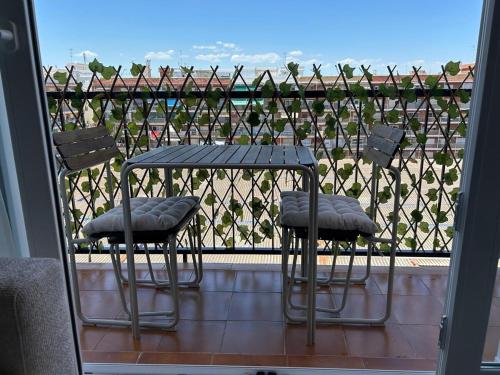 Bright accommodation next to the Turia Gardens