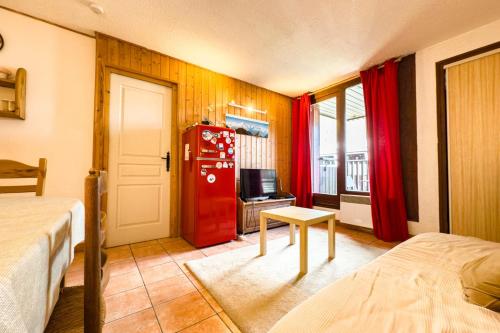 Stay in the heart of Chamonix close to the slopes