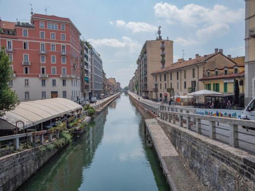 I-Host - Trilocale Navigli con Vista Darsena