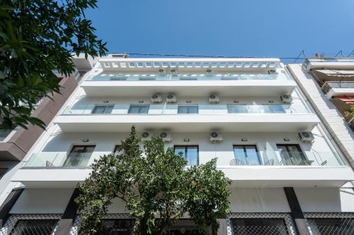 2BR Apt Access To Rooftop with Sauna & Gym