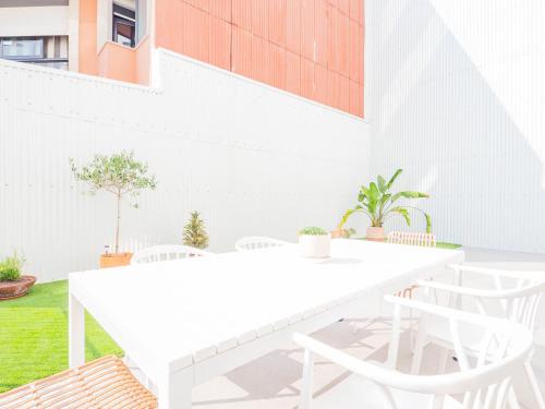 Pi y Margall Suite con Parking gratis by YBH