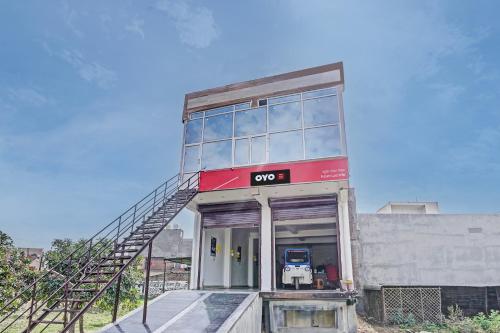Gambar di galeri bagi Hotel O Girish grand hotel di Kānpur