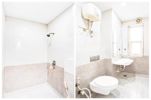 Bilik mandi di Collection O Sector 110 Noida