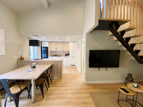 'La Perrière' Joli T2 en duplex Clim, Wifi