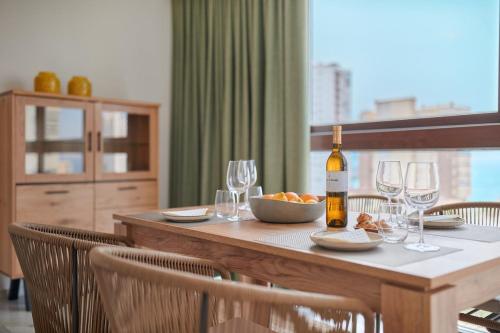 Av. Mediterraneo Apartments - by Welcomely, Olive.
