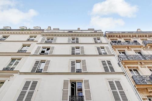 "Cozy Apartment 1BDR 4P – Paris 8th Saint-Lazare