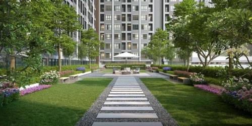Κήπος έξω από το Life city 1