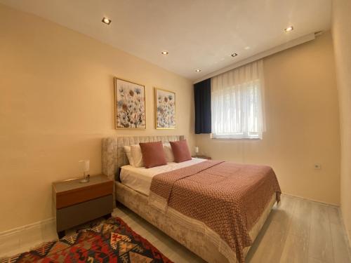 Postel nebo postele na pokoji v ubytování Stylish 2BR Apt Lagoon Views Beach
