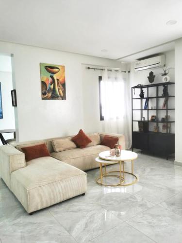 Appartement F3 Point E Spacieux Lumineux