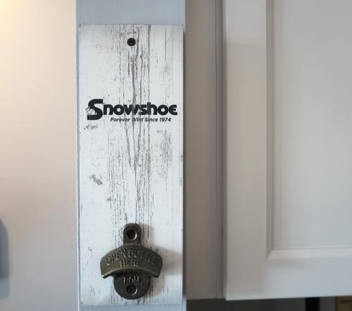 Fotografie z fotogalerie ubytování Snowshoe Mountain Studio! Renovated! v destinaci Snowshoe