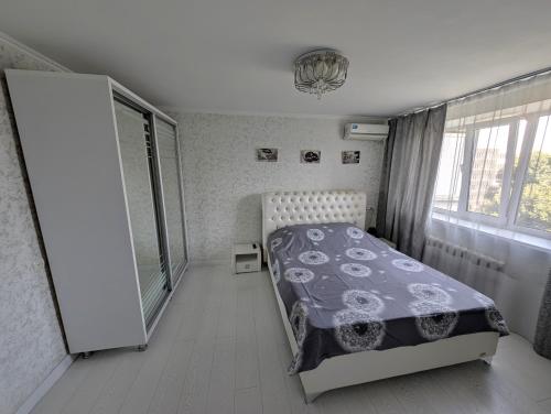 Black and White apartment