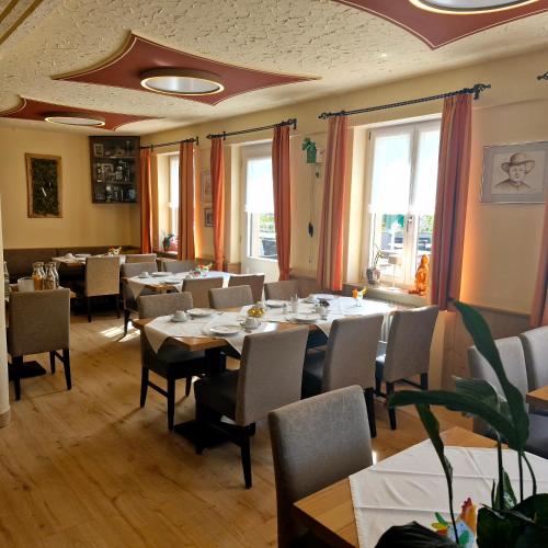 Εστιατόριο ή άλλο μέρος για φαγητό στο Hotel-Gasthaus zur Eiche