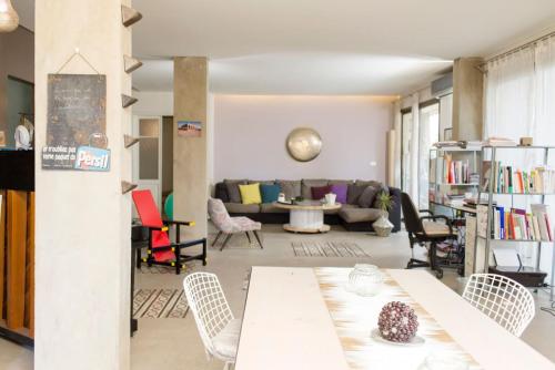 Et opholdsområde på LOFT Architect Designed