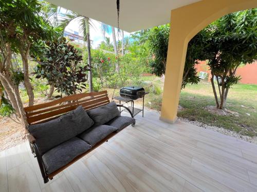 Zahrada ubytování DREAM ISLAND VILLAS and SUITES - PLAYA LOS CORALES POOL Beach club & SPA
