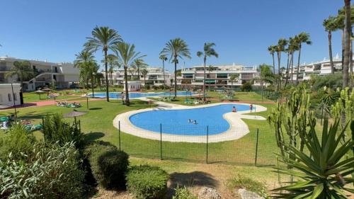 Precioso ático con piscina en Marbella