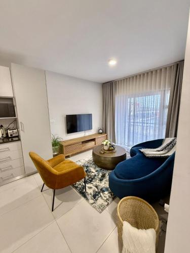 Gambar di galeri bagi Urban Bleu - Boutique Apartment di Gaborone