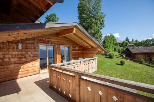 Μπαλκόνι ή βεράντα στο The Klouds by Villars Luxury
