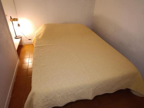 Ένα ή περισσότερα κρεβάτια σε δωμάτιο στο Appartement 200m plages