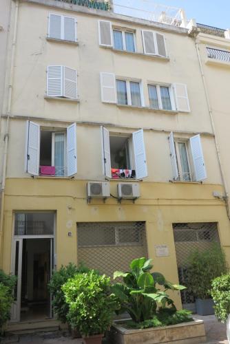 Viva Riviera 2 Bedrooms 2 Bathrooms Rue Florian