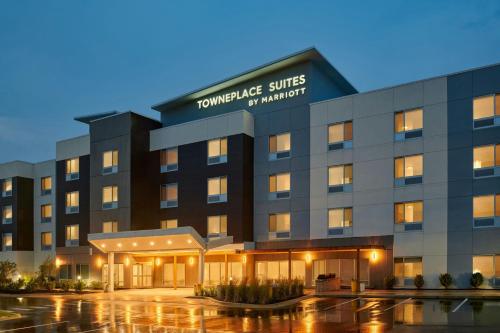 a rendering of the front of a hotel at TownePlace Suites by Marriott Lansing North in Lansing