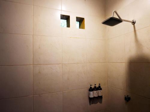 Koupelna v ubytování Las Jaras Aguas Termales