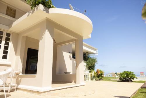 Gallery image of Le Ficus Iti - Belle villa bord de mer et piscine in Paea