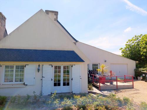 House in Brittany near Sandy Beaches