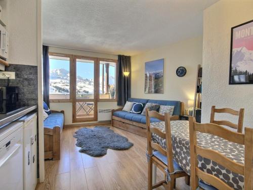 Appartement 2 pièces lumineux avec balcon pour 4 personnes