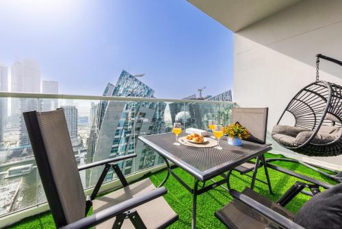 High floor, Canal View, Parking, Crib, Dubai Mall & Burj Khalifa