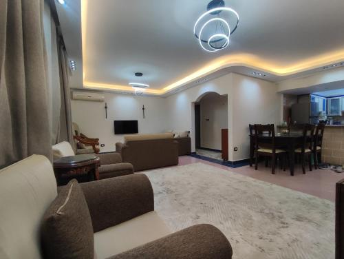 Cozy Heaven - Near Airport 10 mins to CAI Airport