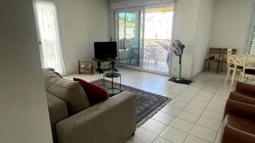 T3 - 6 pers Fréjus centre
