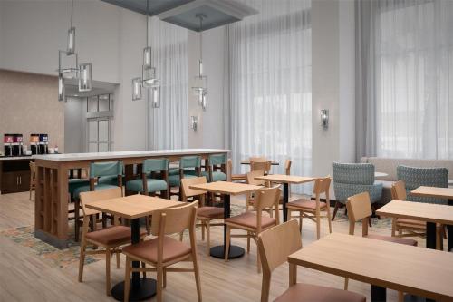 Ristorante o altro punto ristoro di Hampton Inn & Suites Walterboro