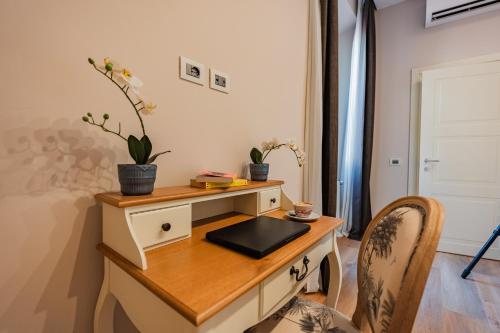 Florence Dome Rooms