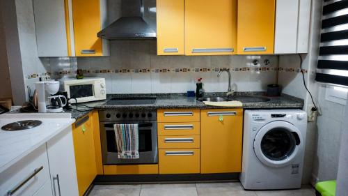 O bucătărie sau chicinetă la Huerto Apartment