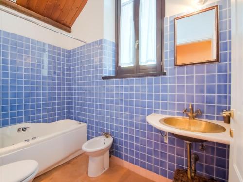 Fotografie z fotogalerie ubytování Charming apartment in Ascoli Piceno near village v destinaci Ascoli Piceno