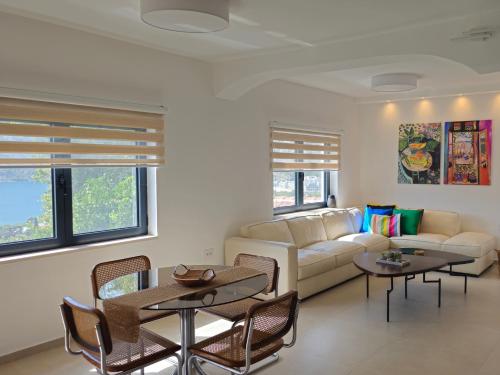 Fotografie z fotogalerie ubytování Apartment Rose Garden v destinaci Risan