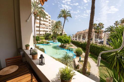 Benalbeach luxury