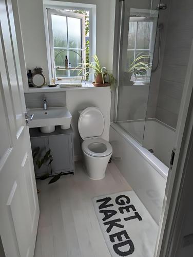 Ένα μπάνιο στο Family and pet friendly relaxed home