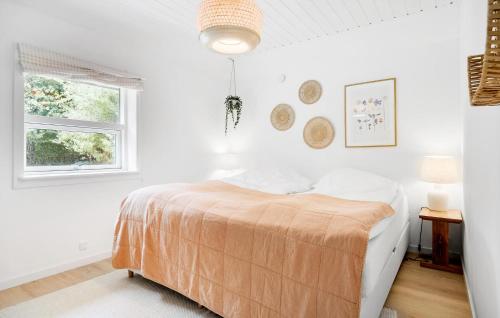 Ένα ή περισσότερα κρεβάτια σε δωμάτιο στο Lovely Home In Nykøbing Sj With Wifi