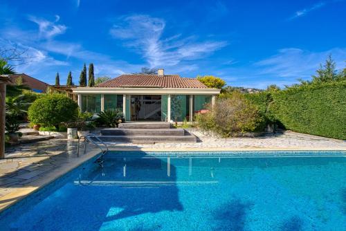 Villa Aurema